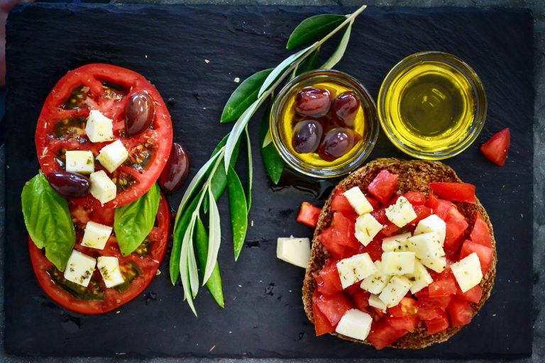 Ce poți mânca într-o dietă mediteraneană. Ghid complet pentru începători
