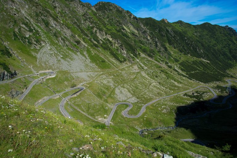 Vacanțe în România la munte: destinații potrivite pentru relaxare și aventură